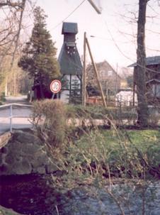 Eng01.jpg (29363 Byte)